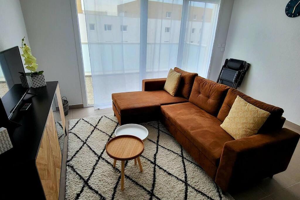 Appartement Avec Balcon/Terrasse Monteux Zewnętrze zdjęcie