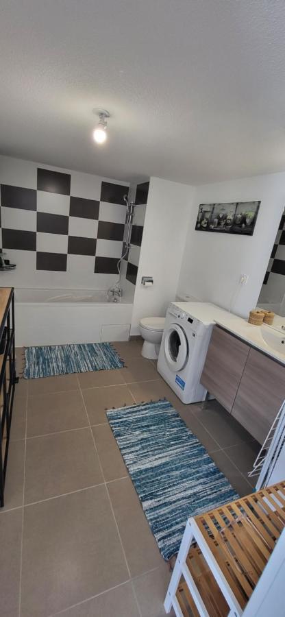 Appartement Avec Balcon/Terrasse Monteux Zewnętrze zdjęcie